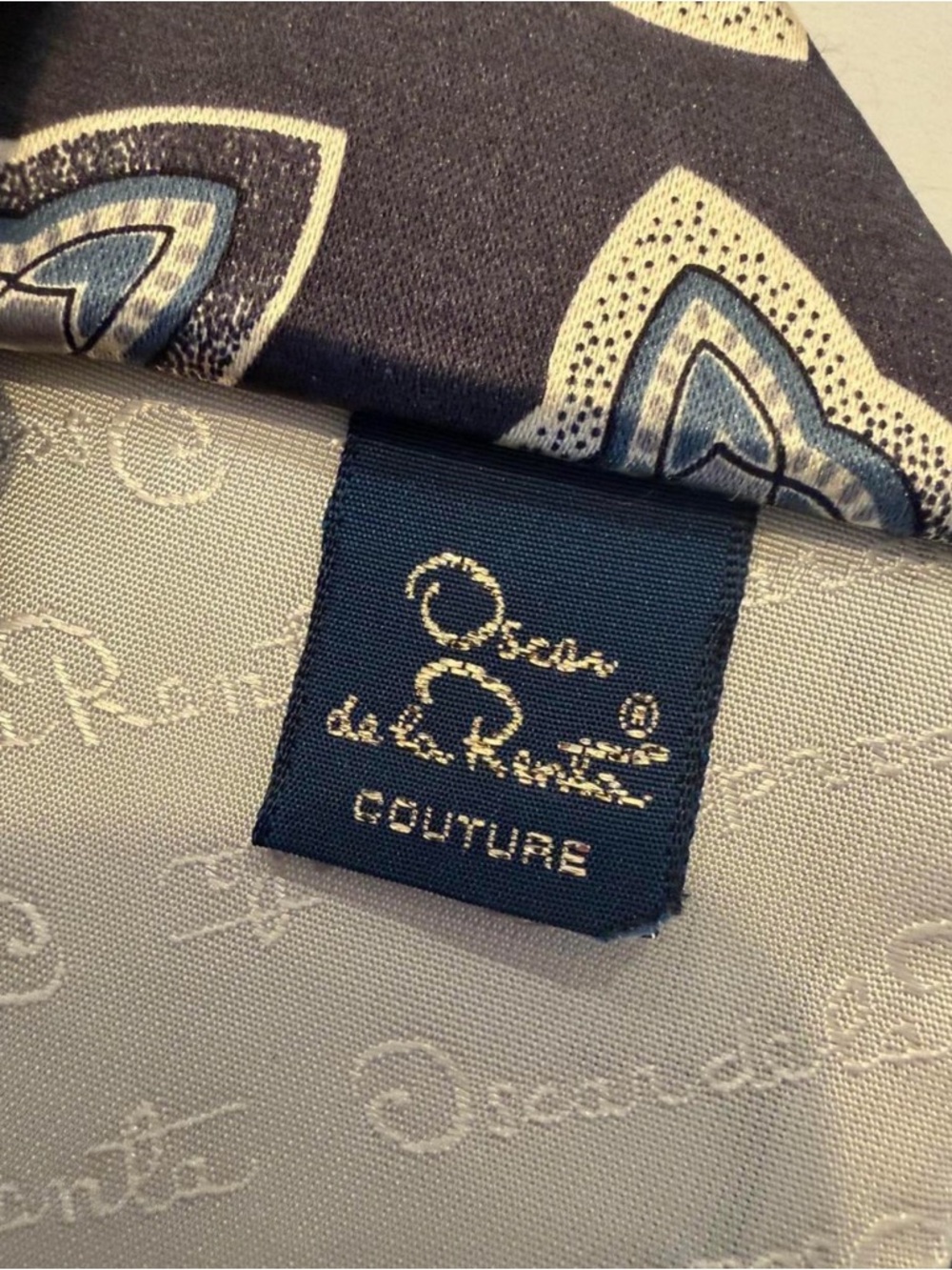 Oscar de la Renta Navy and Light Blue Paisley Silk Scarf